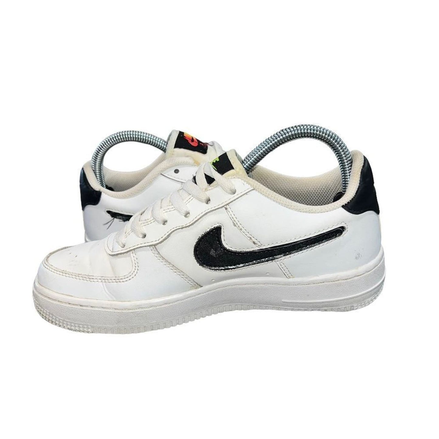 Nike Air Force 1 Removable/Alternate Swoosh LV8 Size 5.5Y