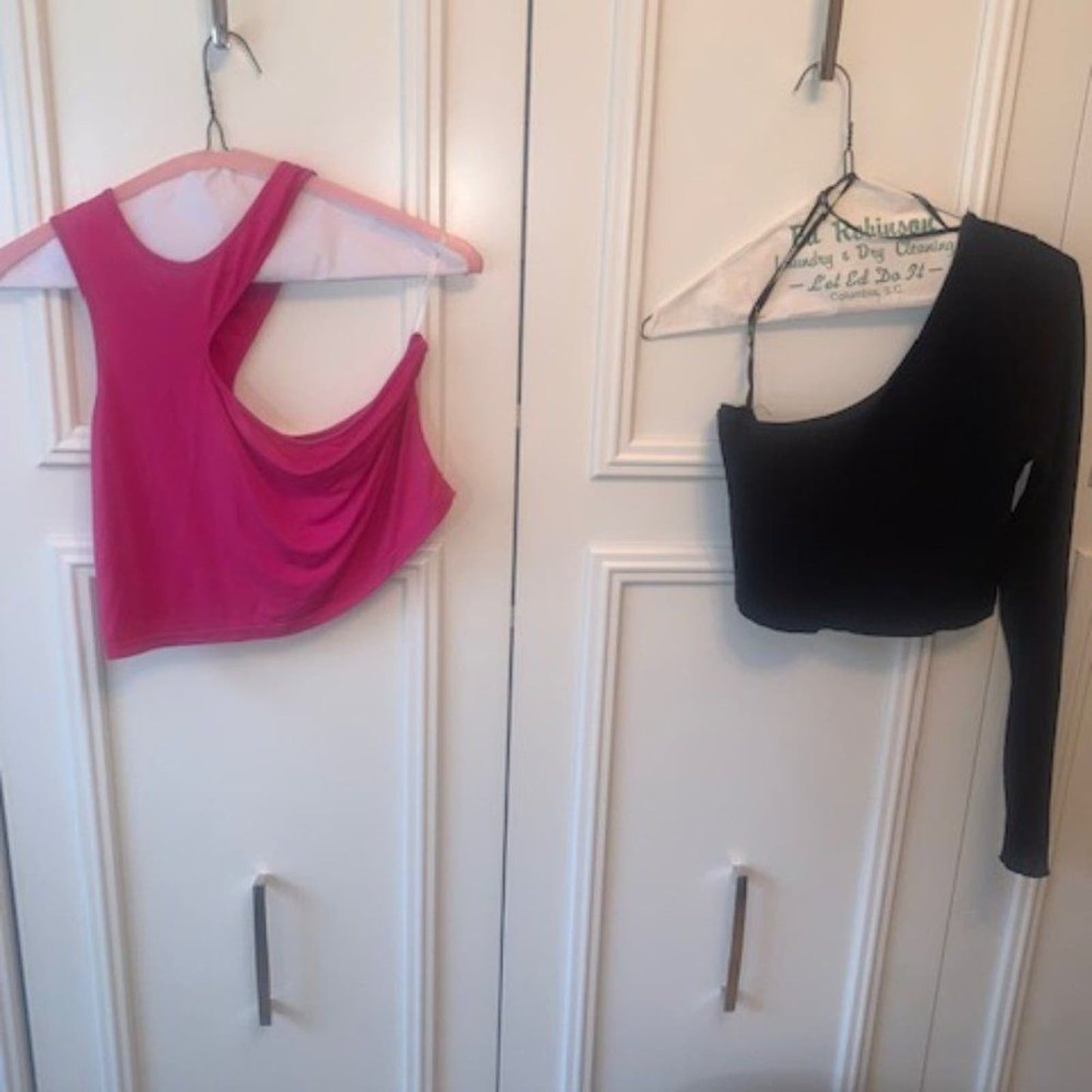 Set of 2 Cutout Shoulder Crop Tops