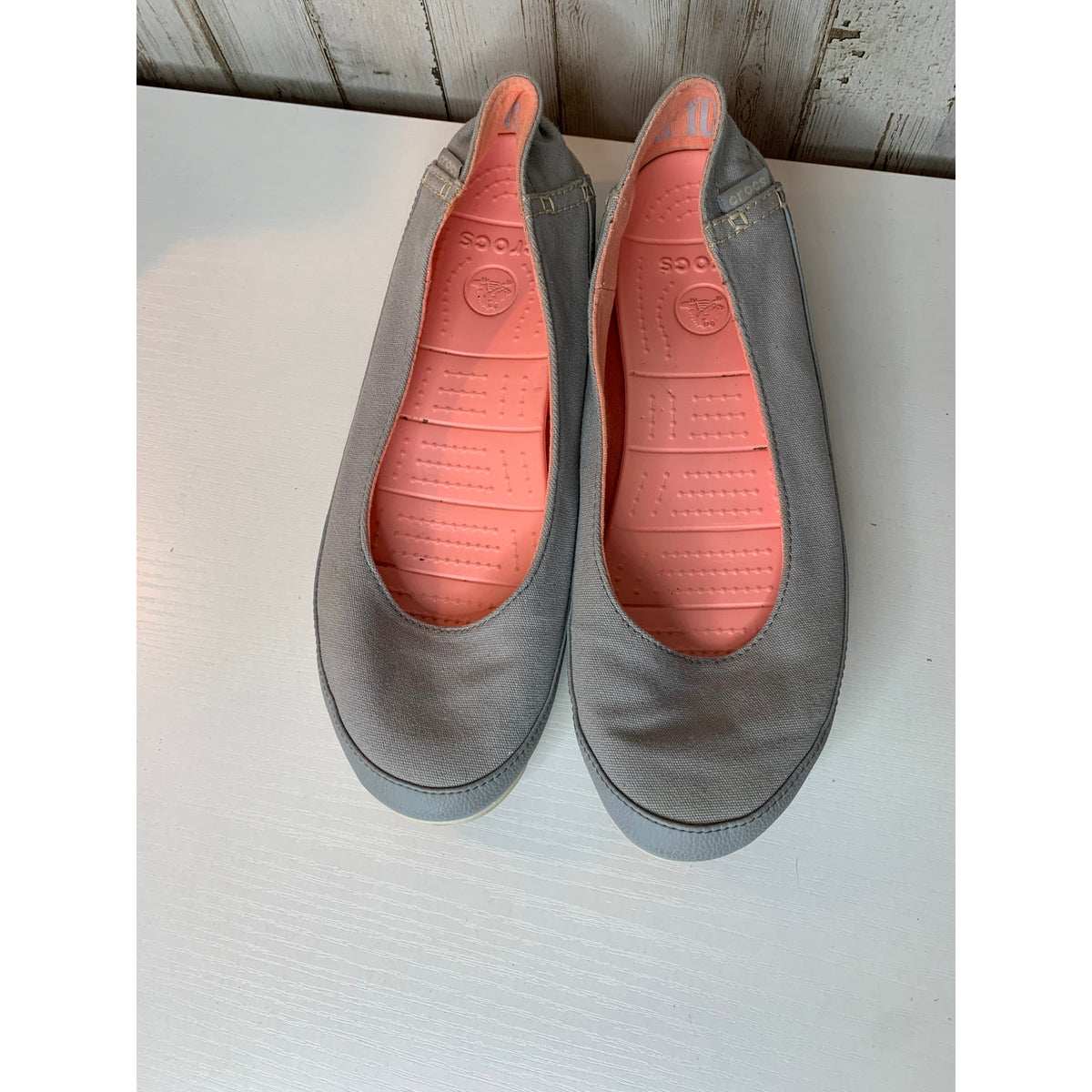 Crocs Stretch Sole Flat Womens Slip-On Ballet Flats Gray Size 10 Comfort