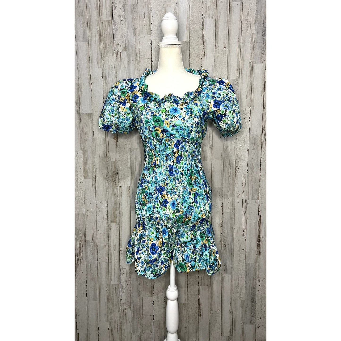 Zara Women's Blue Floral Smocked Mini Dress Size Small Summer Casual