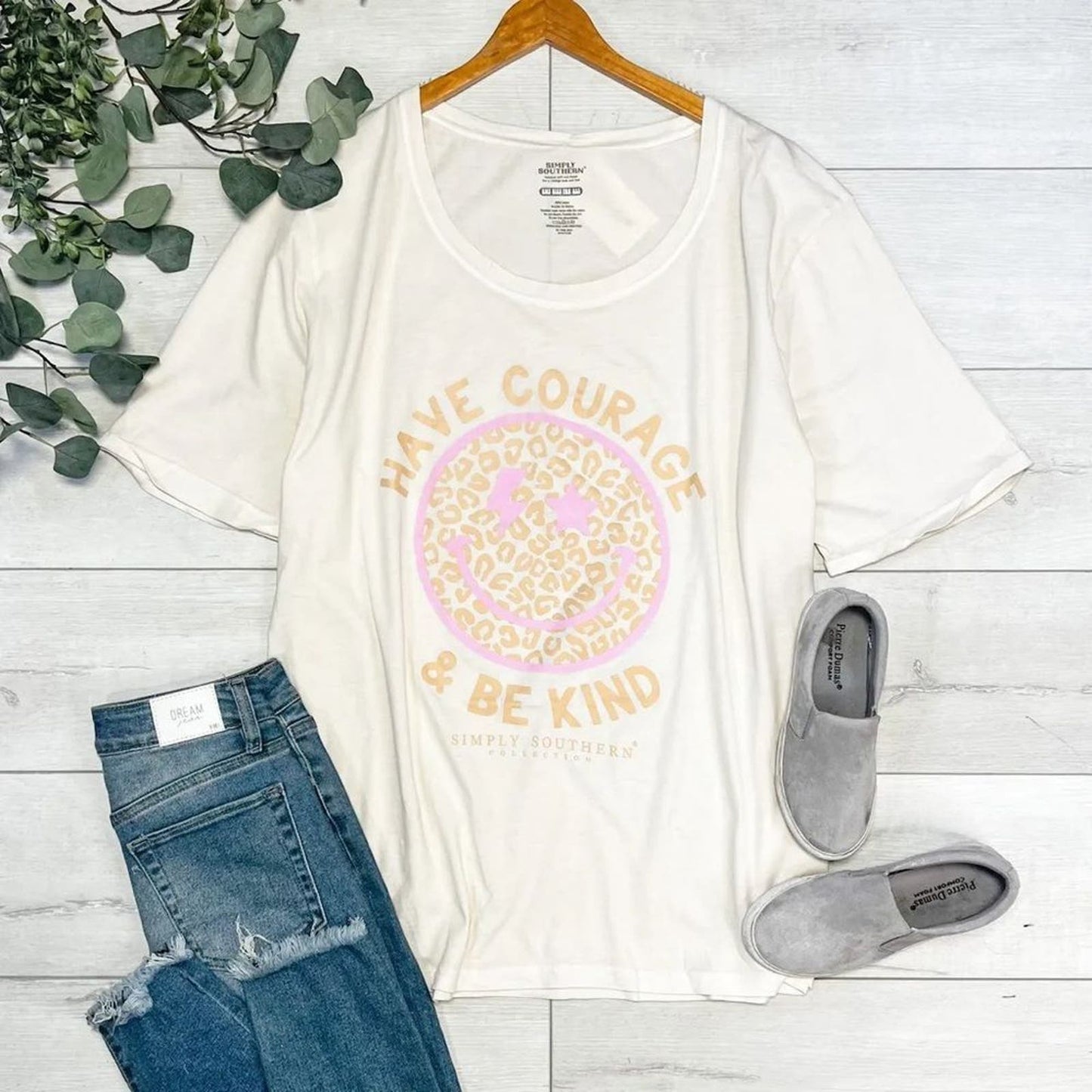 Simply Southern* OS "Have courage and Be Kind" Tee - VANILLA ACID