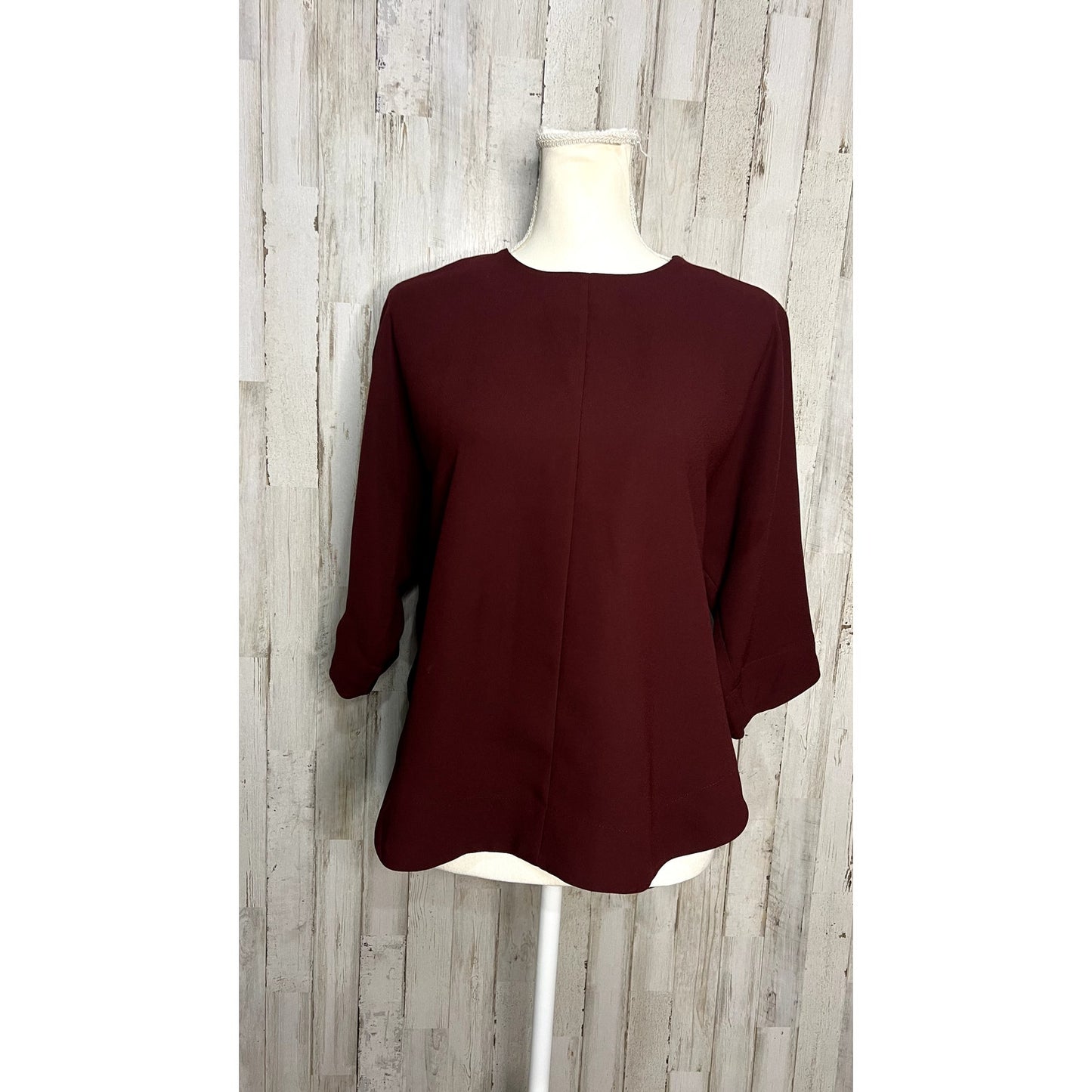 Banana Republic Women's XS Red 3/4 Sleeve Split Back Blouse Casual