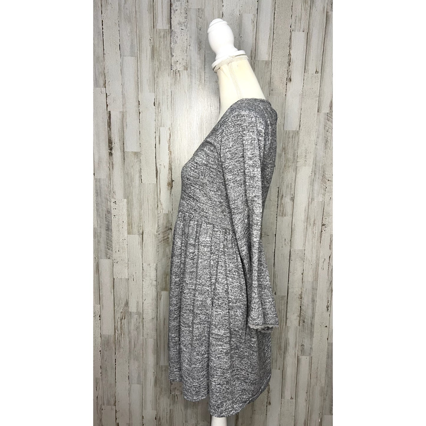 Altar'd State Women's Gray Knit Sweater Dress Size Small Knee Length