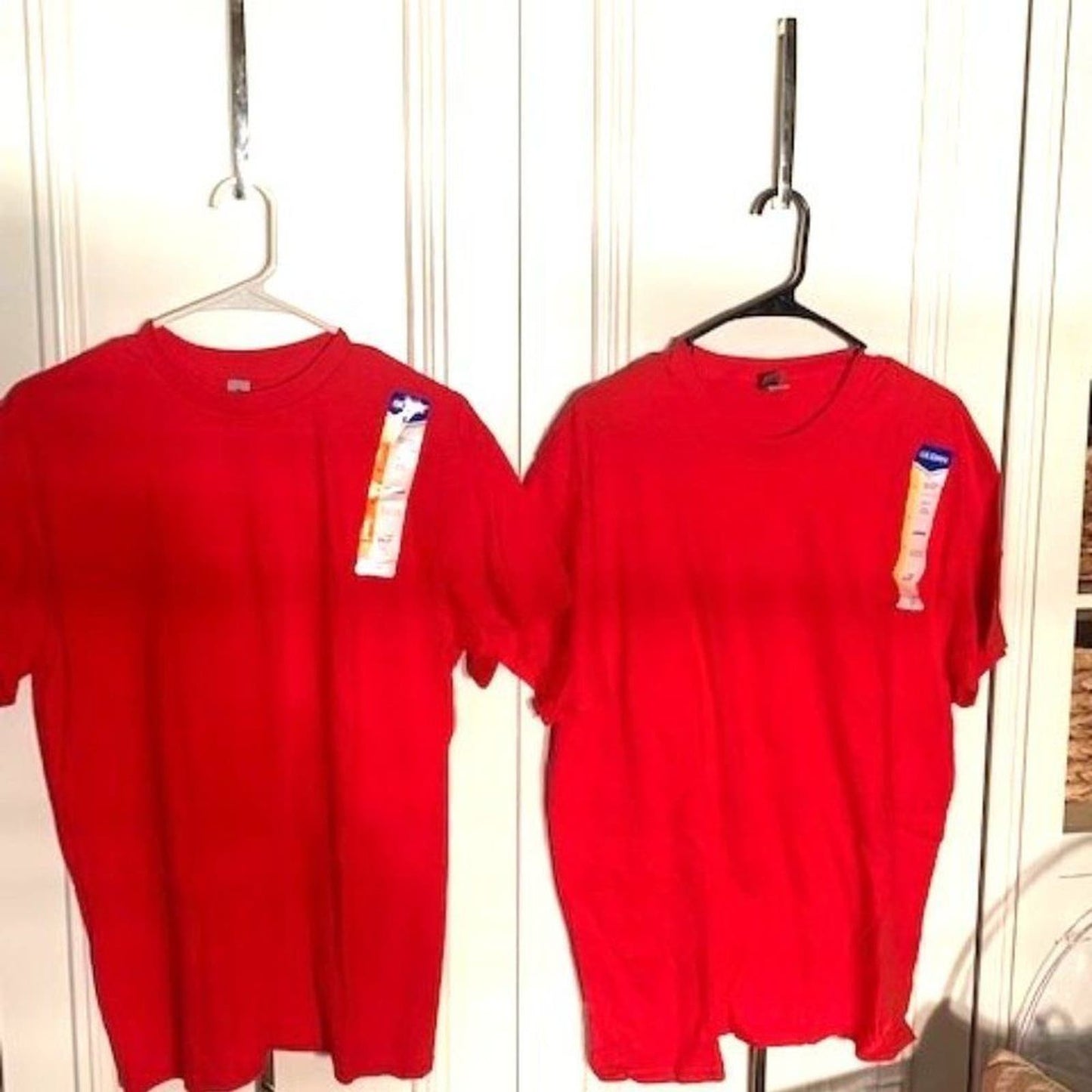 NEW! set 4 solid red short-sleeved  T-shirts NWT