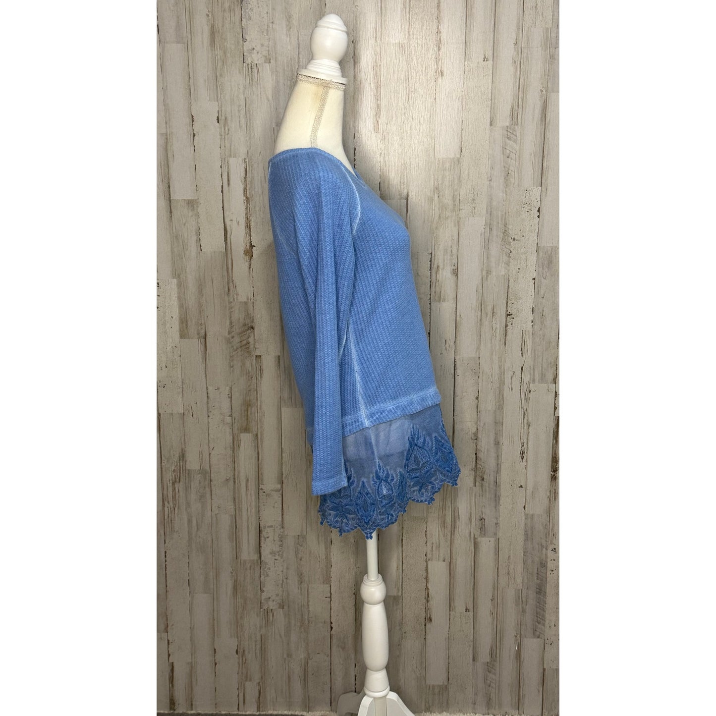 Soft Surroundings Women's XS Blue Waffle Knit Lace Hem Blouse