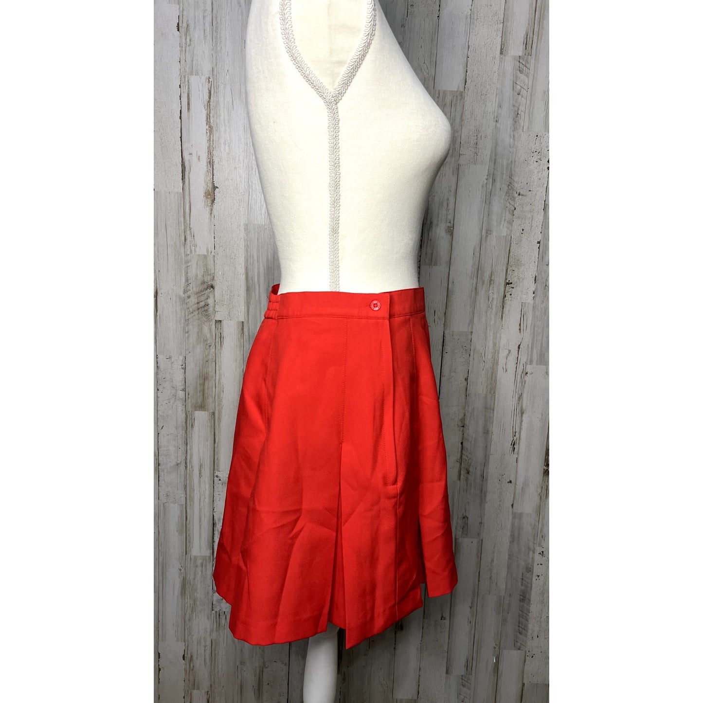 NWT Vintage Prince Women's Red Pleated Tennis Skirt Size 10