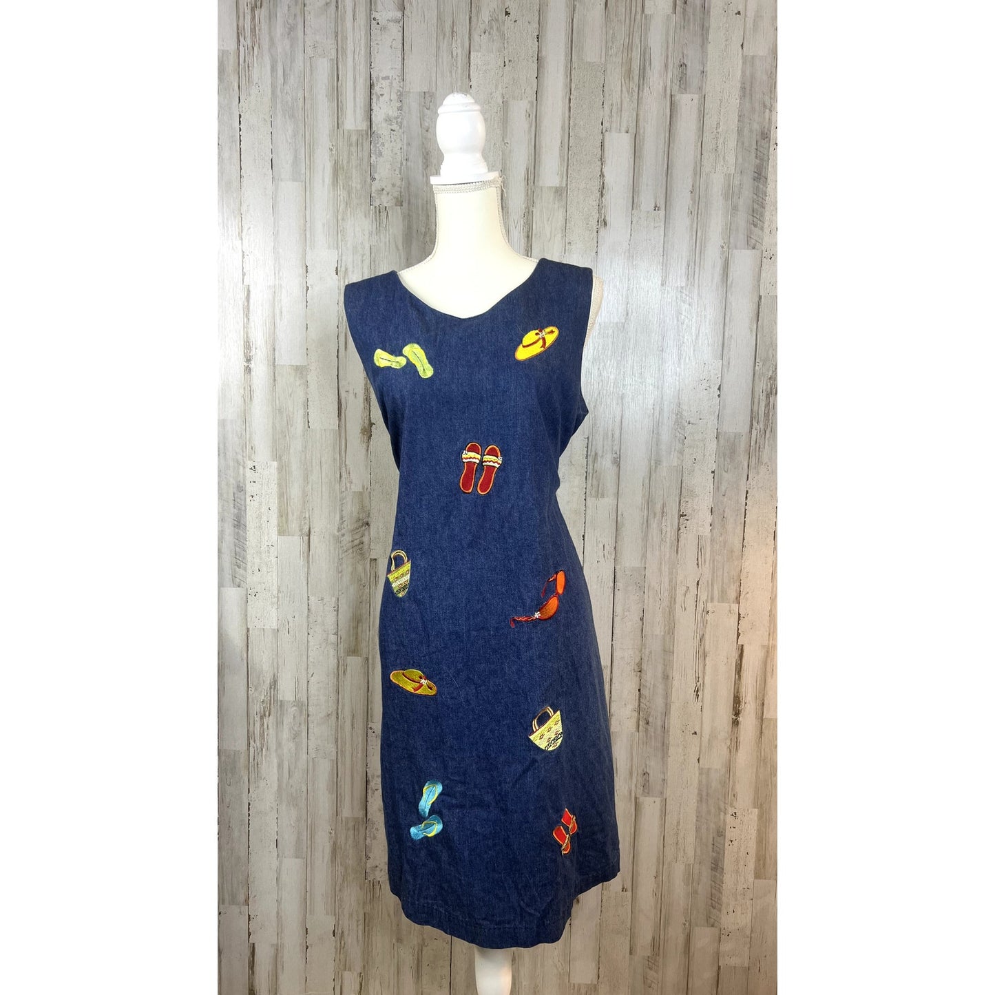 Dressbarn Vintage 80s Women's 12 Denim Blue Beach Embroidered Sleeveless Dress