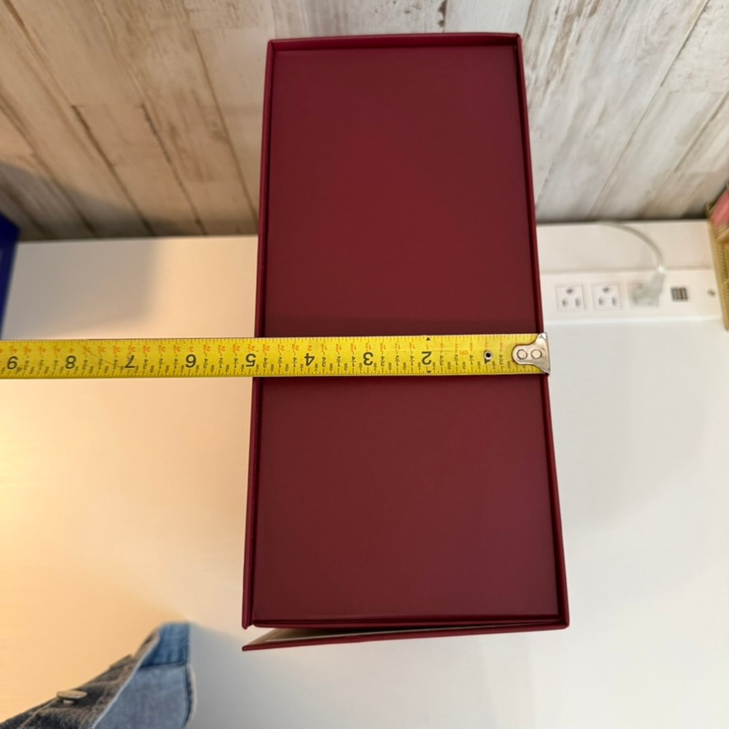 Gucci Large Burgundy Red Gift Presentation Box with Lid White Interior