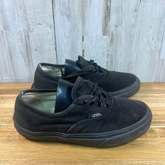 Vans All Black Kids Size 1.5 Low Top Lace Up Sneakers