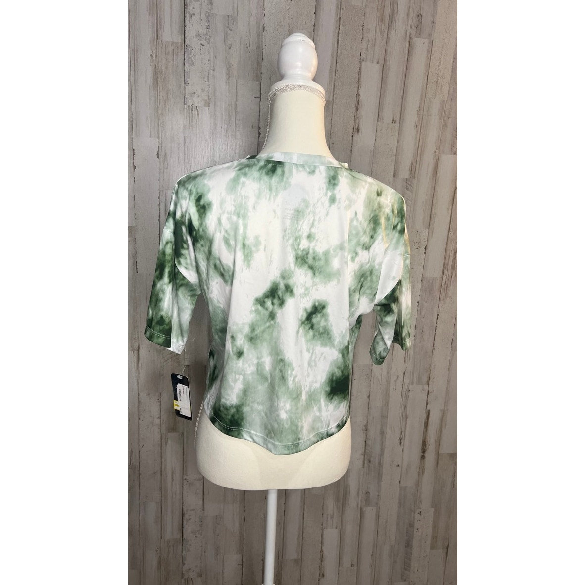 NWT Minnesota Wild Women's Tie-Dye Crop Tee Green Size Large Casual Hockey Top