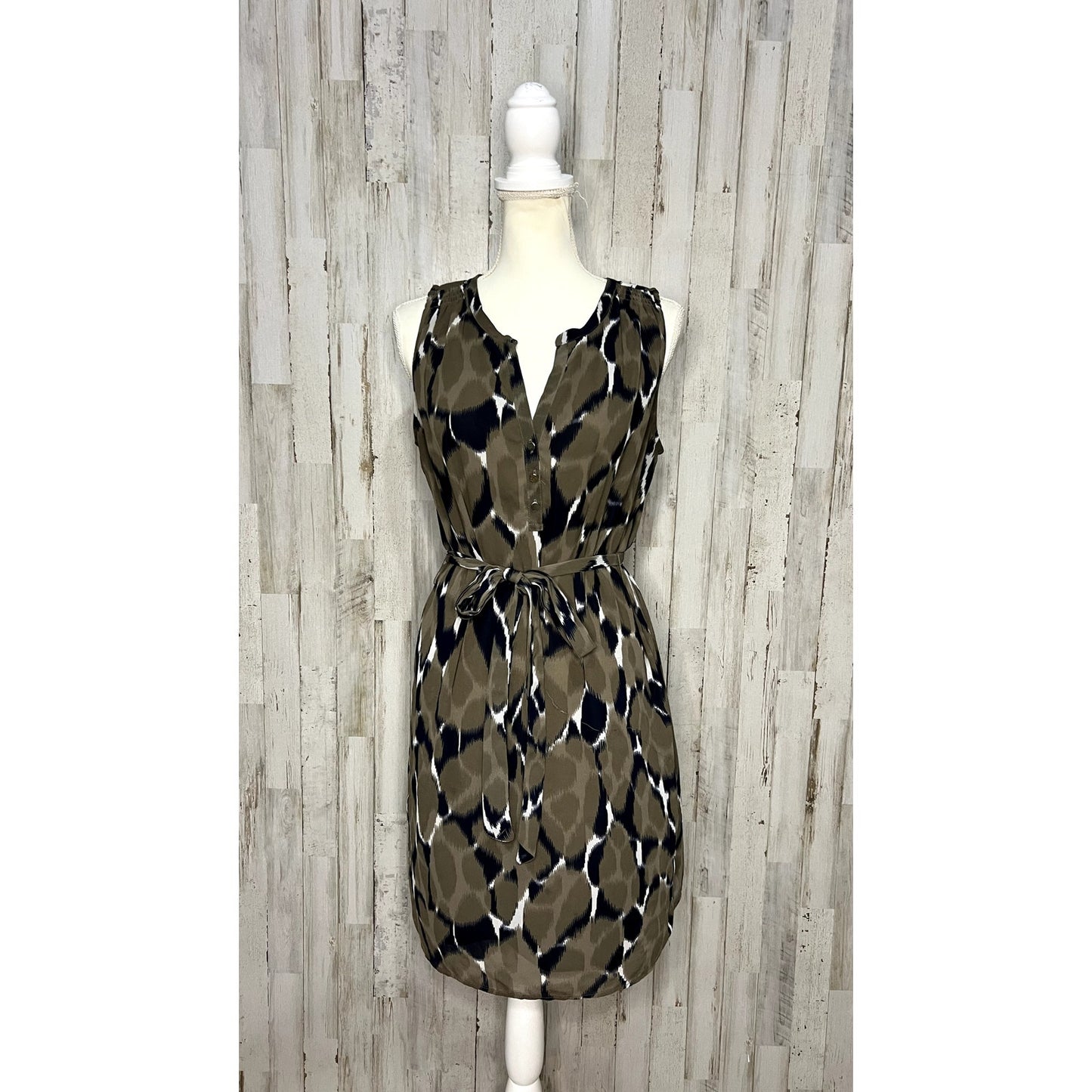 Banana Republic Women's Sleeveless Animal Print Dress Size 6