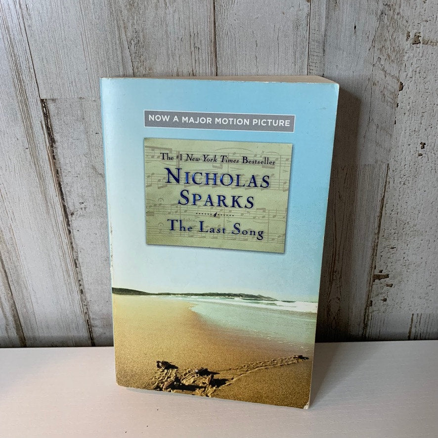 The Last Song Nicholas Sparks Paperback Movie Tie In Edition