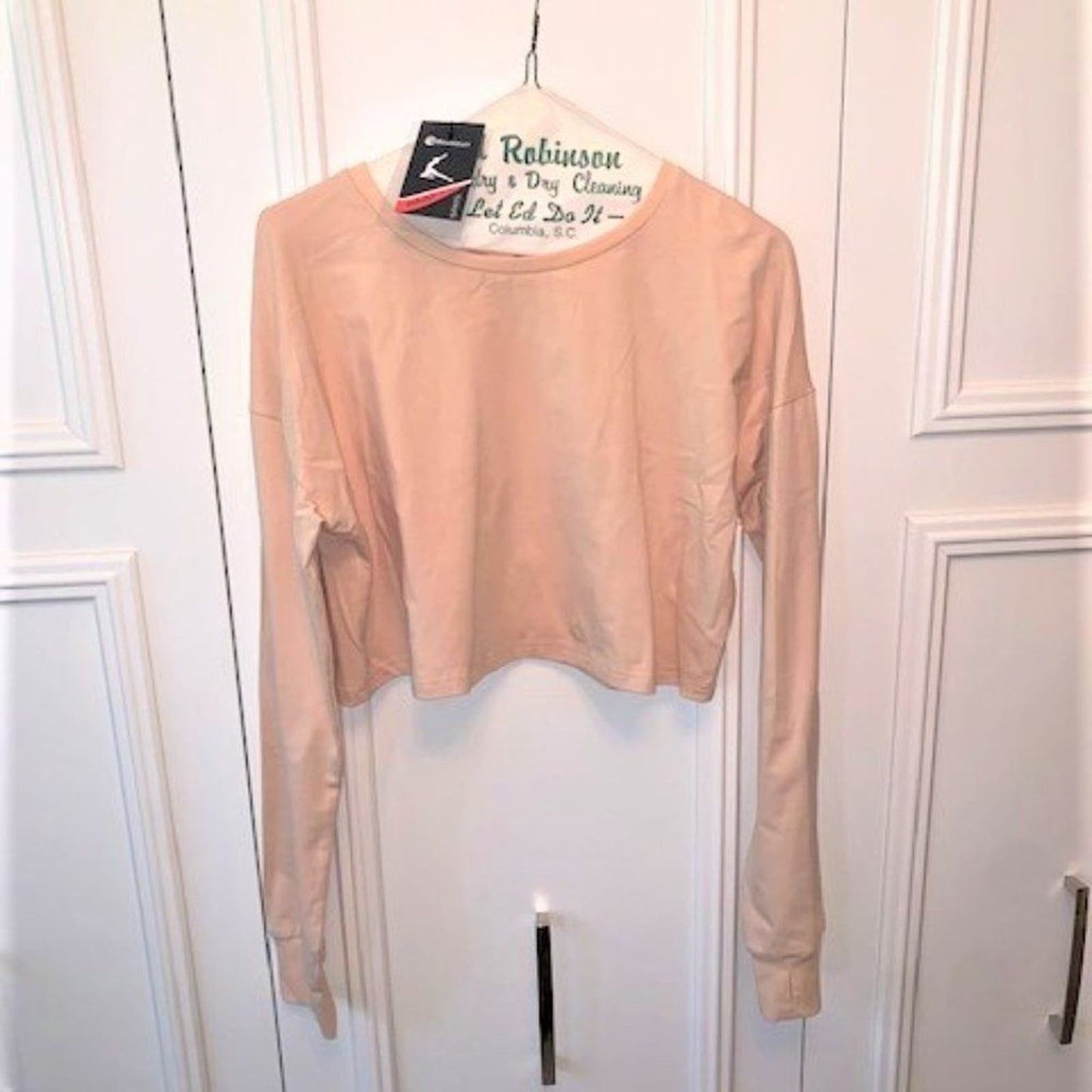 NWT Bestisun Women's Peach Long Sleeve Workout Crop Top Size Medium