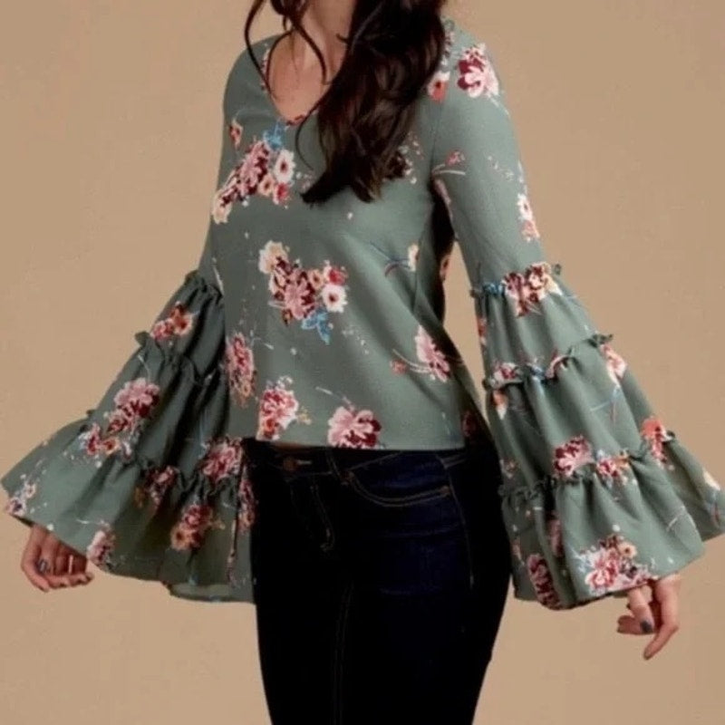 Altar'd State Women's Small Floral Bell Sleeve Boho Top Multicolor V-Neck Blouse