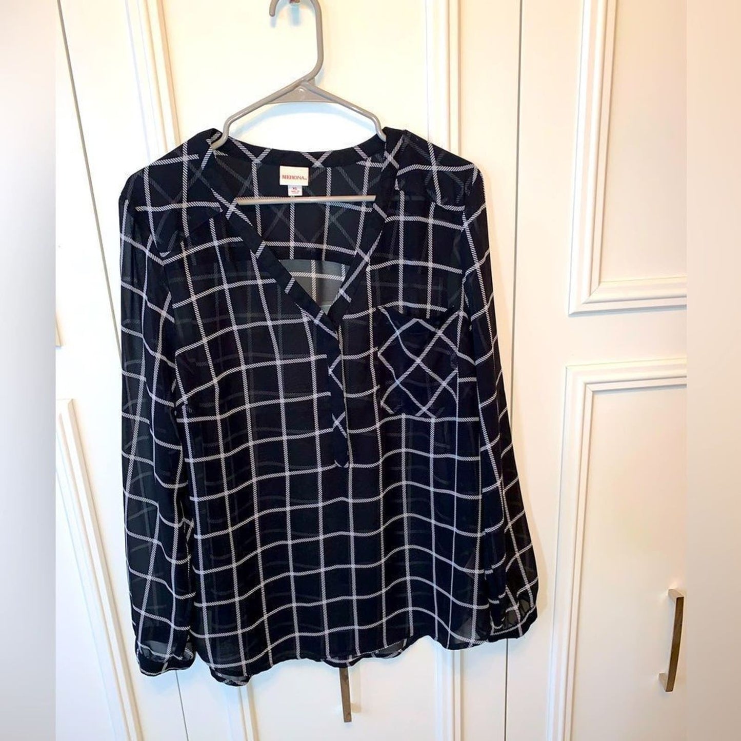 Merona Sheer Black window-pane plaid top XL