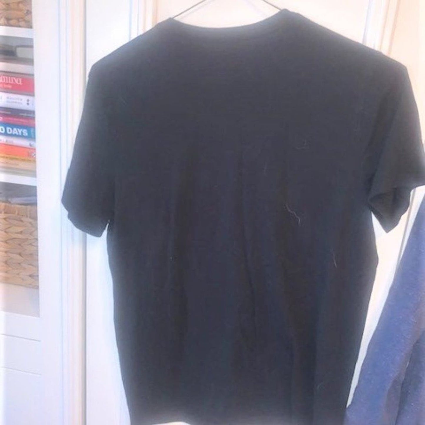 Set 2 grey/black t-shirts shown M