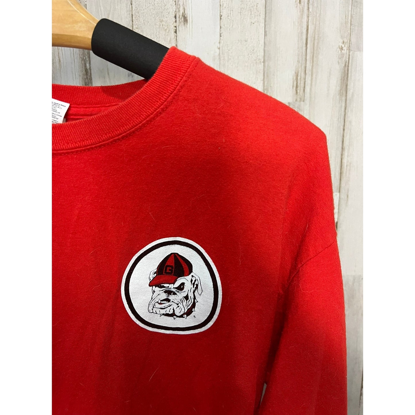 University of Georgia "Go Dawgs" Red Long Sleeve T-Shirt Women's Medium