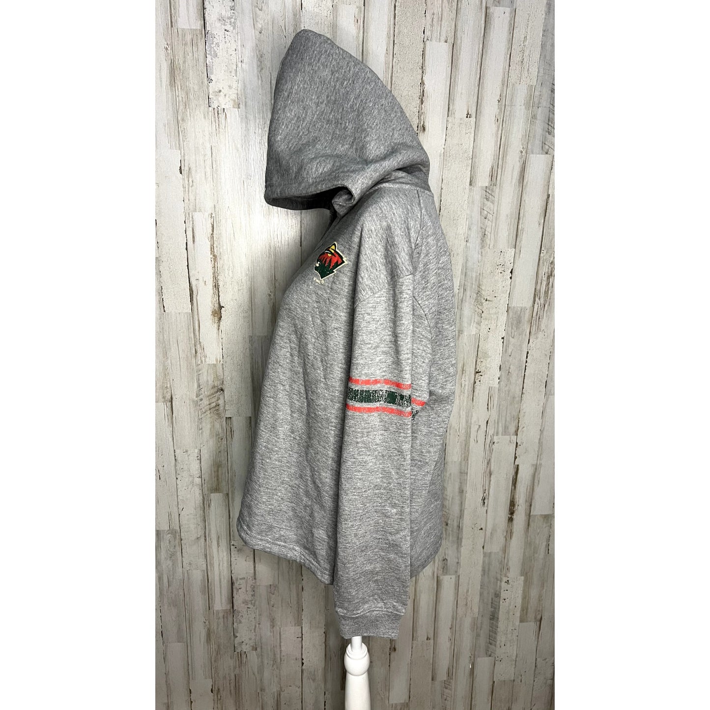 NWOT Minnesota Wild Women's Gray Pullover Hoodie Size Large NHL Fan Apparel