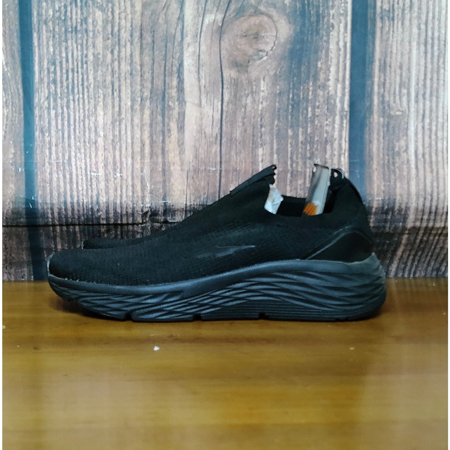 Avia Womens Slip-On Walking Sneakers Black Lightweight 7W
