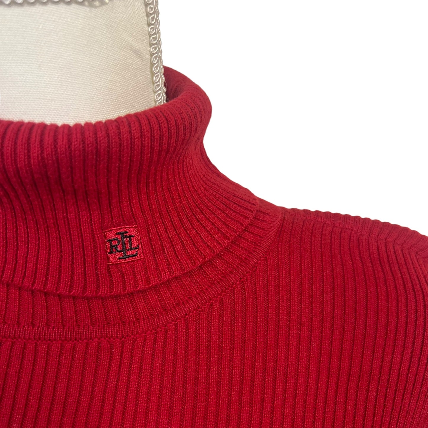 Lauren Ralph Lauren Women's Medium Red Ribbed Knit Turtleneck Sweater