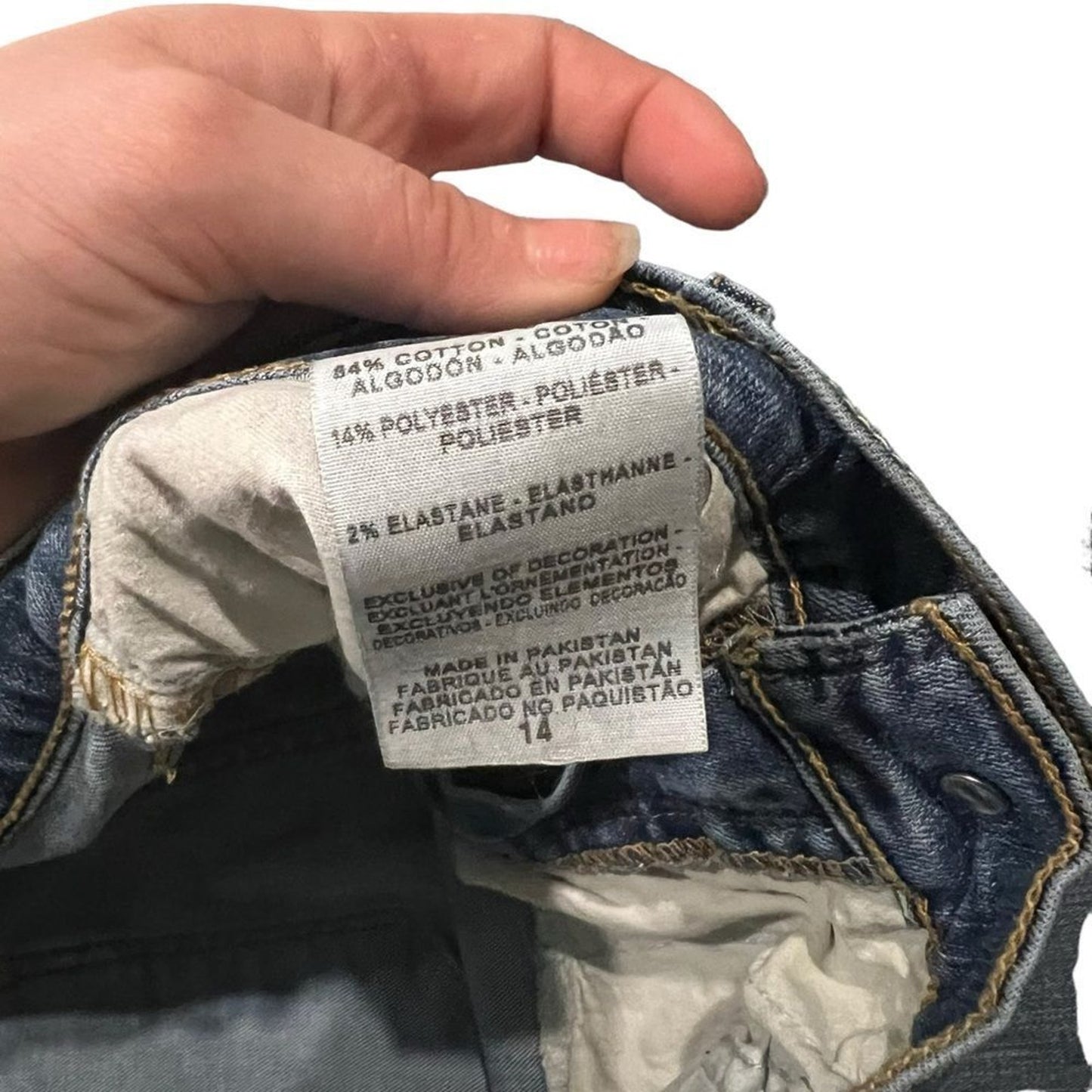 Levi’s Perfectly Shaping 512 Cropped Jeans Womens Size 14 Medium Wash Blue Mid