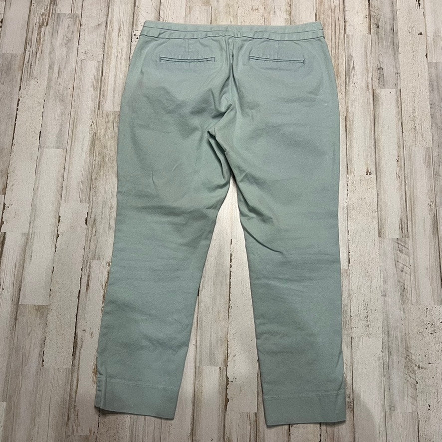 Banana Republic Women's 4P Green Hampton Fit Chino Pants Petite Straight Leg