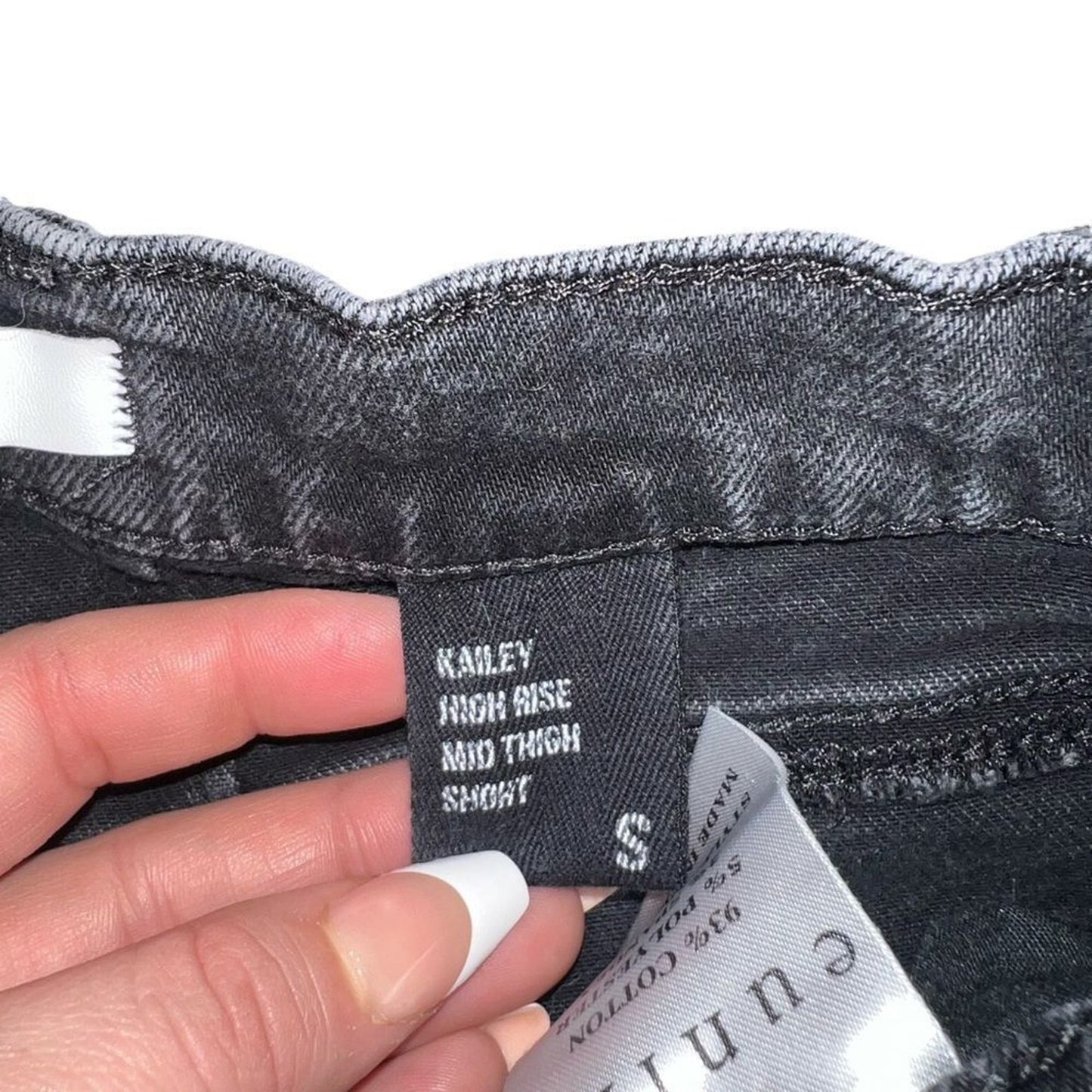 Eunina Kailey Denim Shorts Womens Size Small Washed Black High Rise Cut-Off