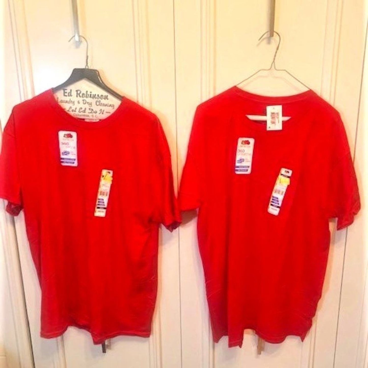 NEW! set 4 solid red short-sleeved  T-shirts NWT