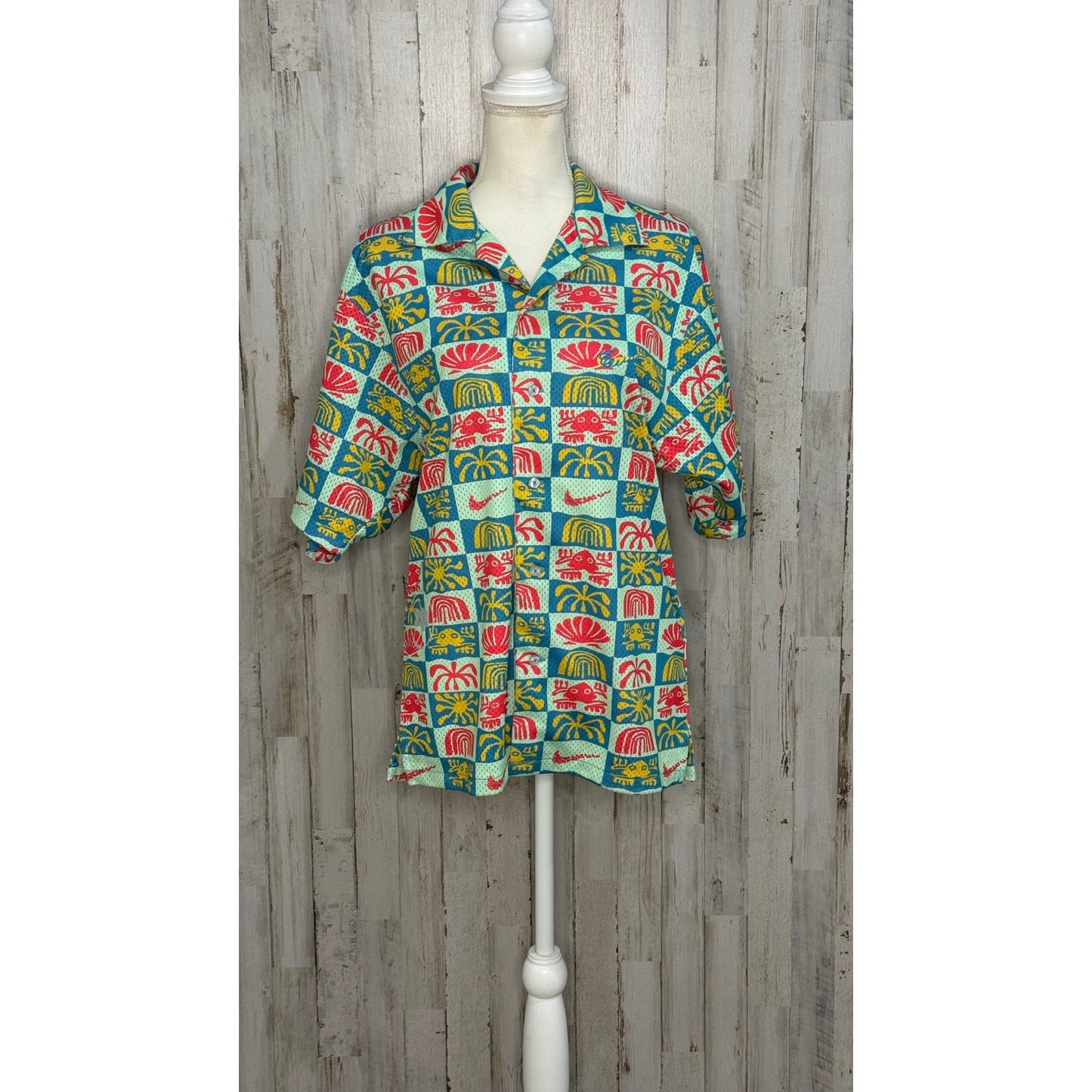 Nike Mesh Button-Up Hawaiian Resort Camp Shirt Men's Small DRI-FIT