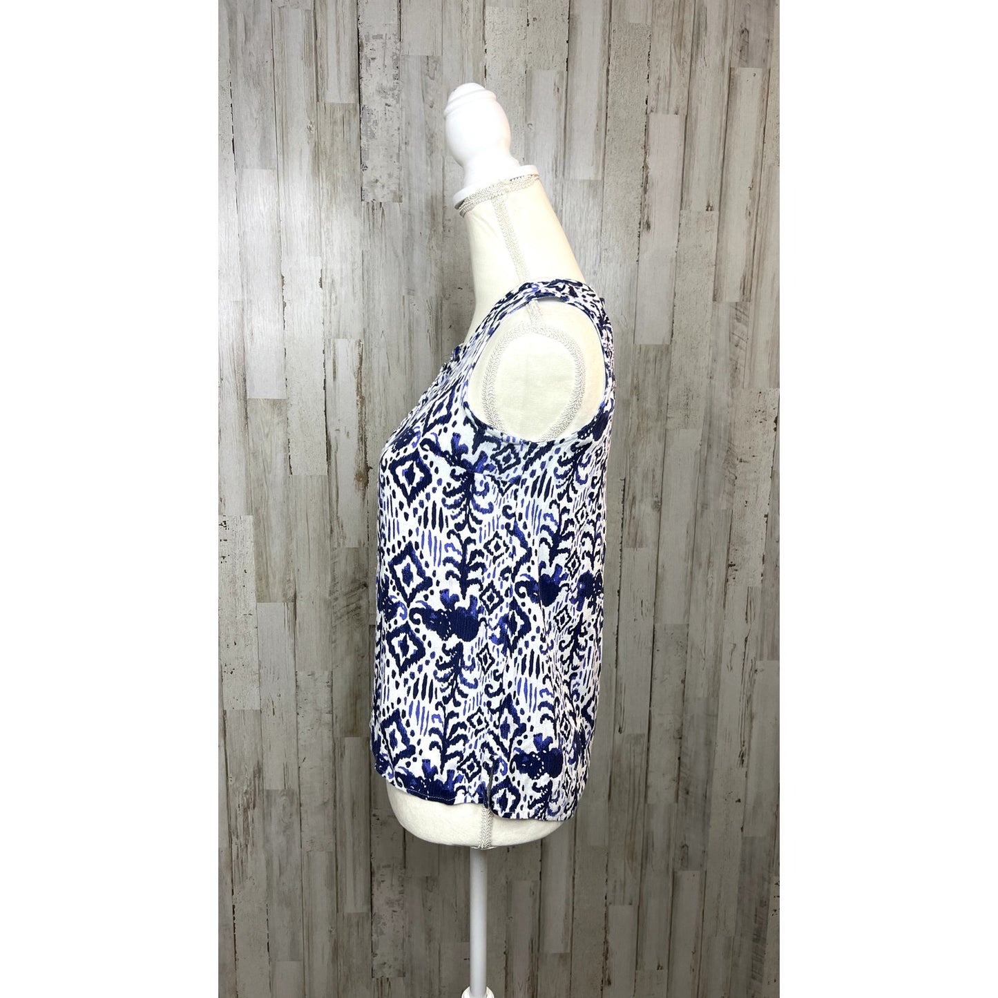 Lilly Pulitzer Women's Small Sleeveless Tank Top Blue & White Elephant Print