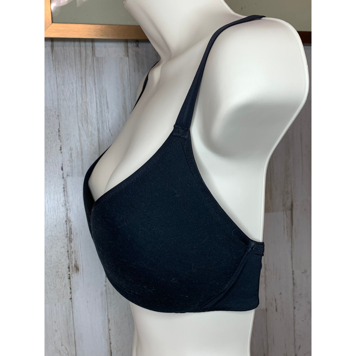 SKIMS Wireless Bra Womens 38C Black Lightly Padded Full Coverage