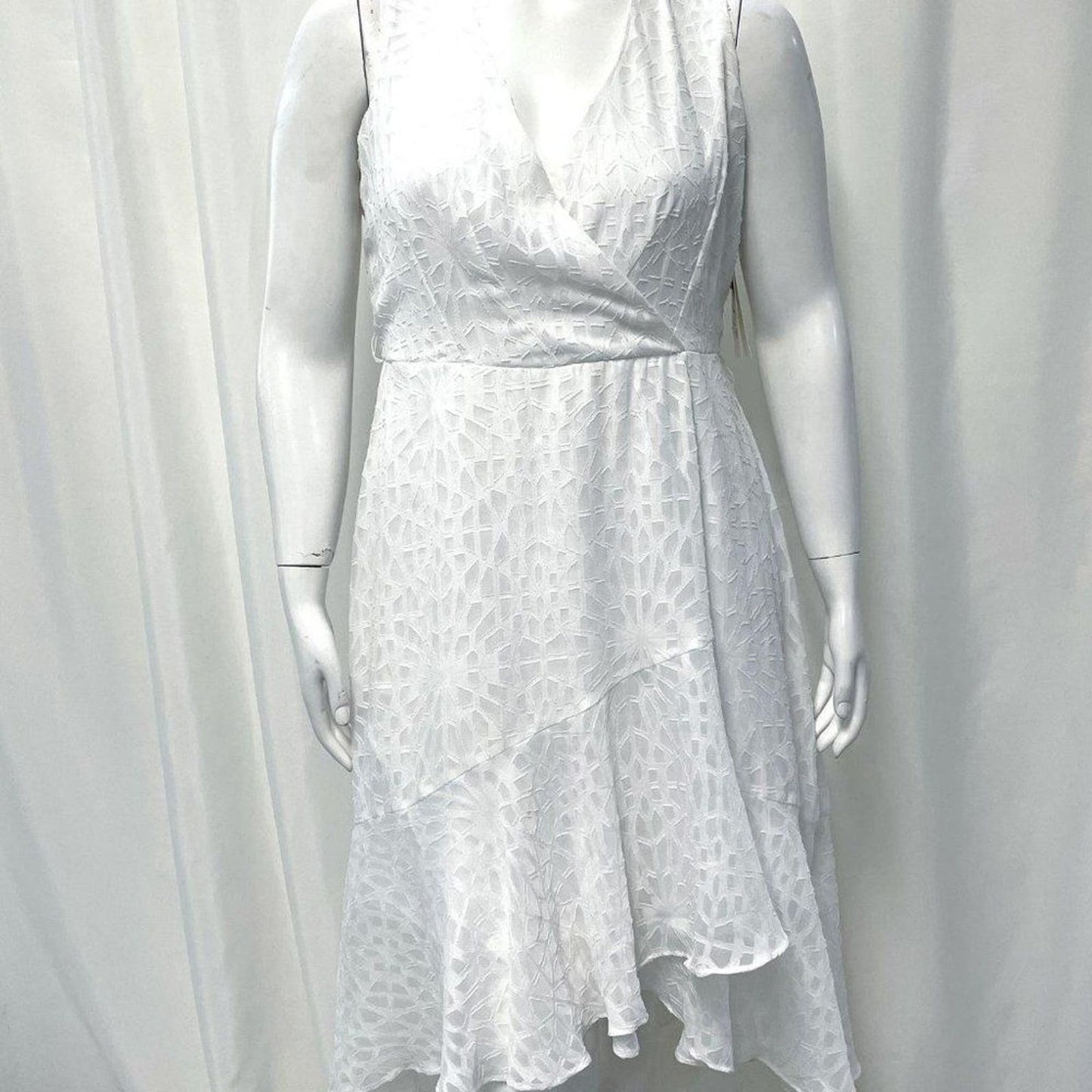 NWT Hugo Boss White High Low Hem Deep V Neck Dress Women's Size 10