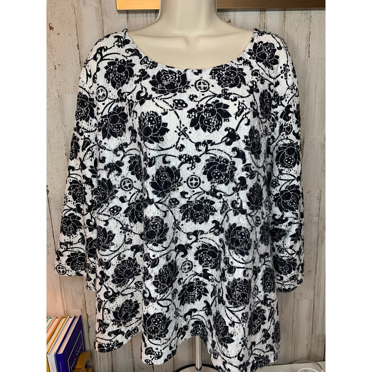 Rebecca Malone Tunic Blouse Womens Plus 3XL Black White Floral 3/4 Sleeve