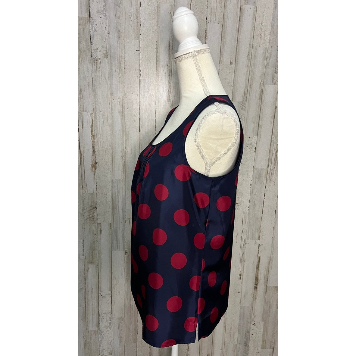 Talbots Women's Size 10 Polka Dot Sleeveless Blouse Multicolor