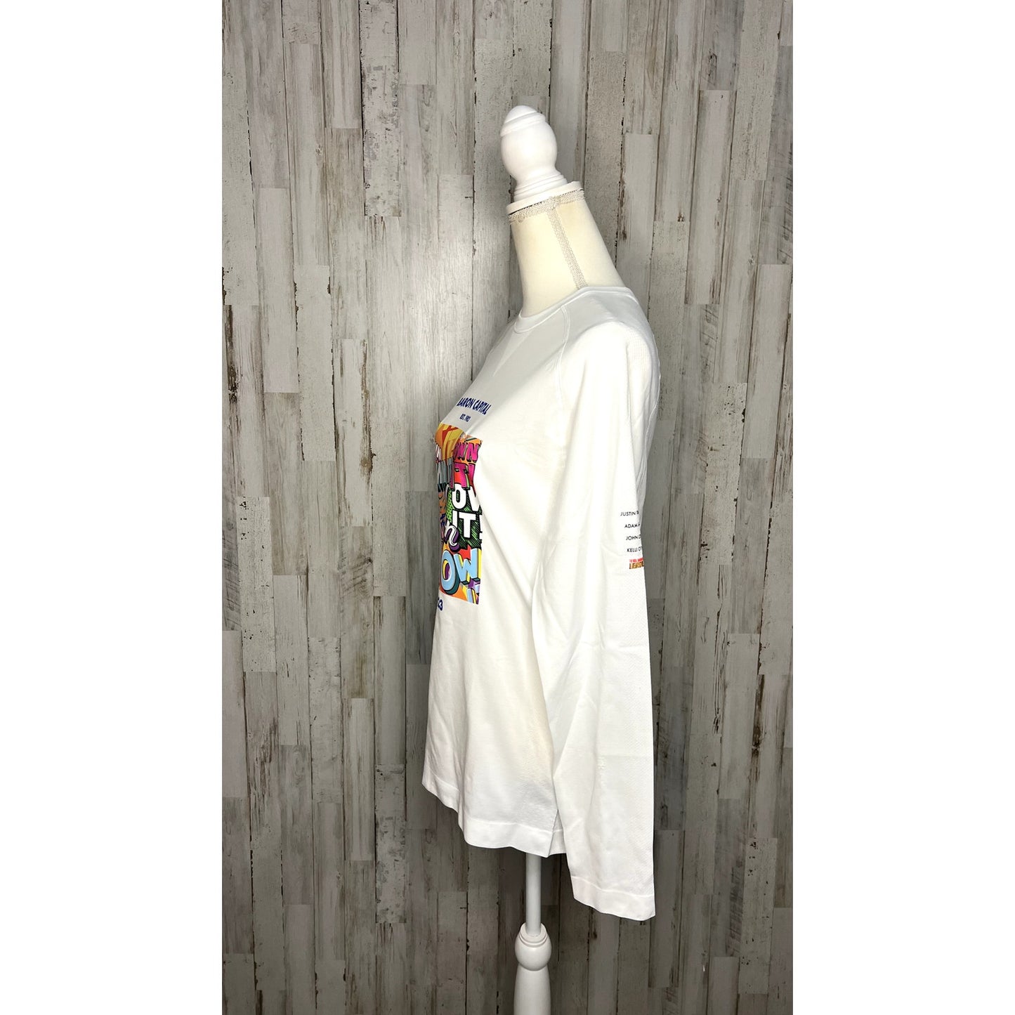 NWOT Baron Capital NYC 2023 Unisex Medium Seamless Long Sleeve Graphic T-Shirt
