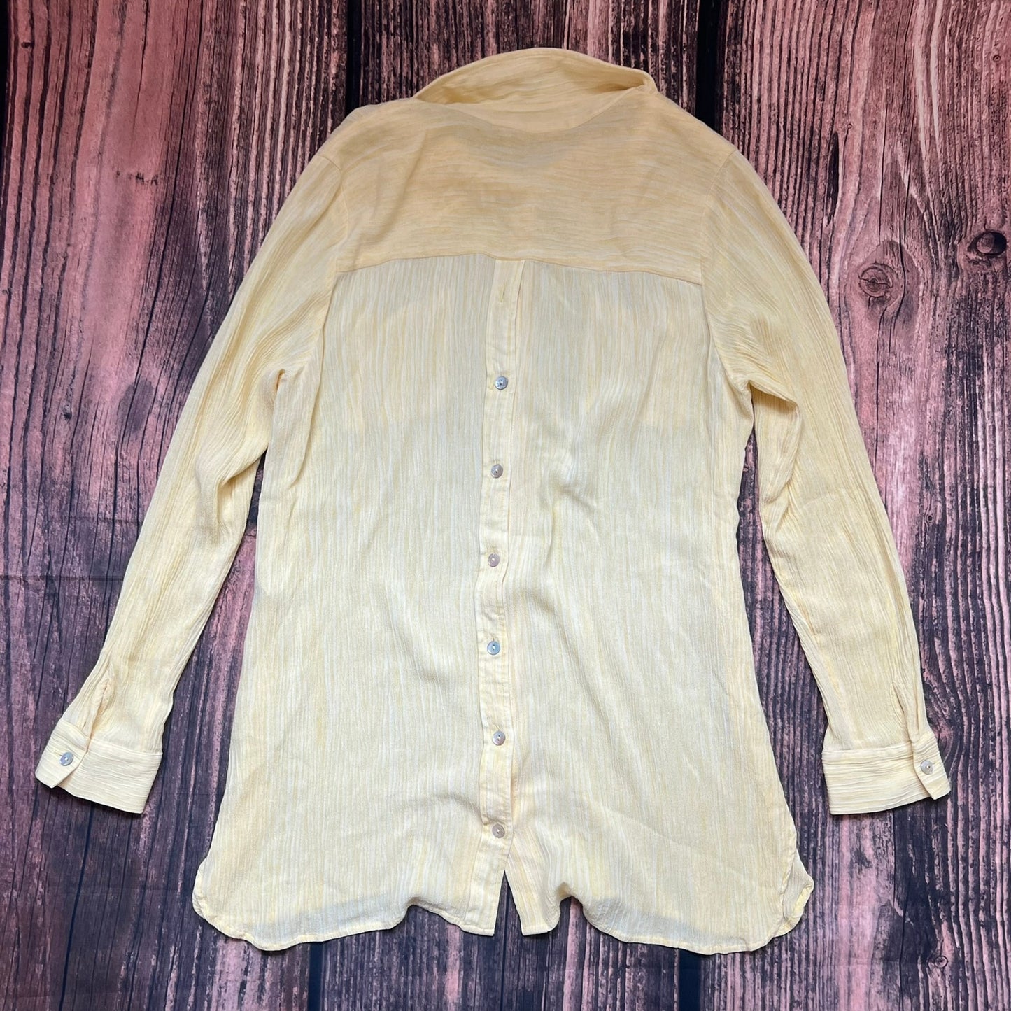 Soft Surroundings Women's Medium Yellow Long Sleeve Button-Up Shirt