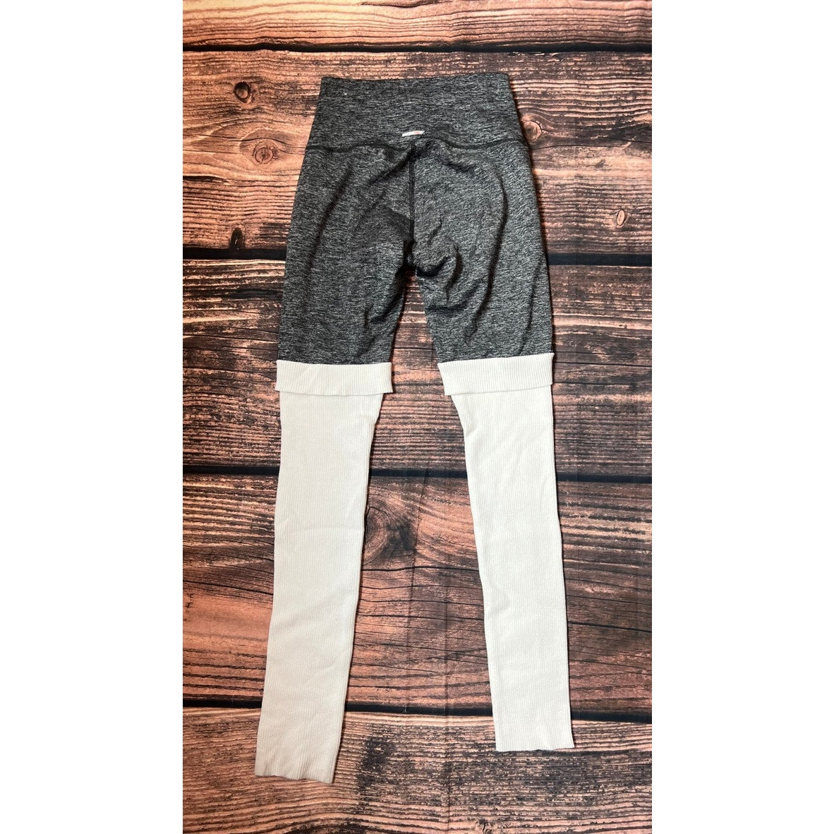 Aerie Women's Gray Ribbed Legwarmer Leggings Size Medium Yoga Athleisure