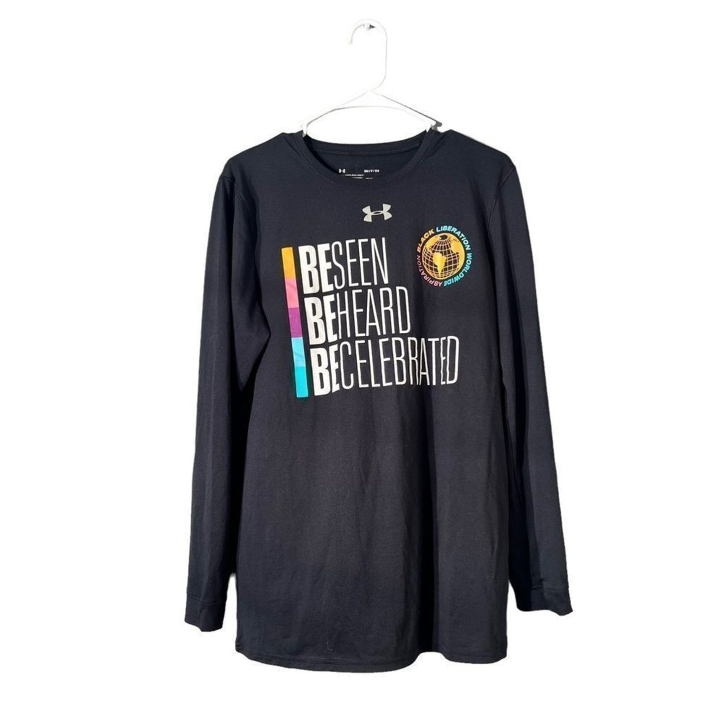 Under Armour HeatGear T-Shirt Mens Small Black Long Sleeve Graphic Crew Neck