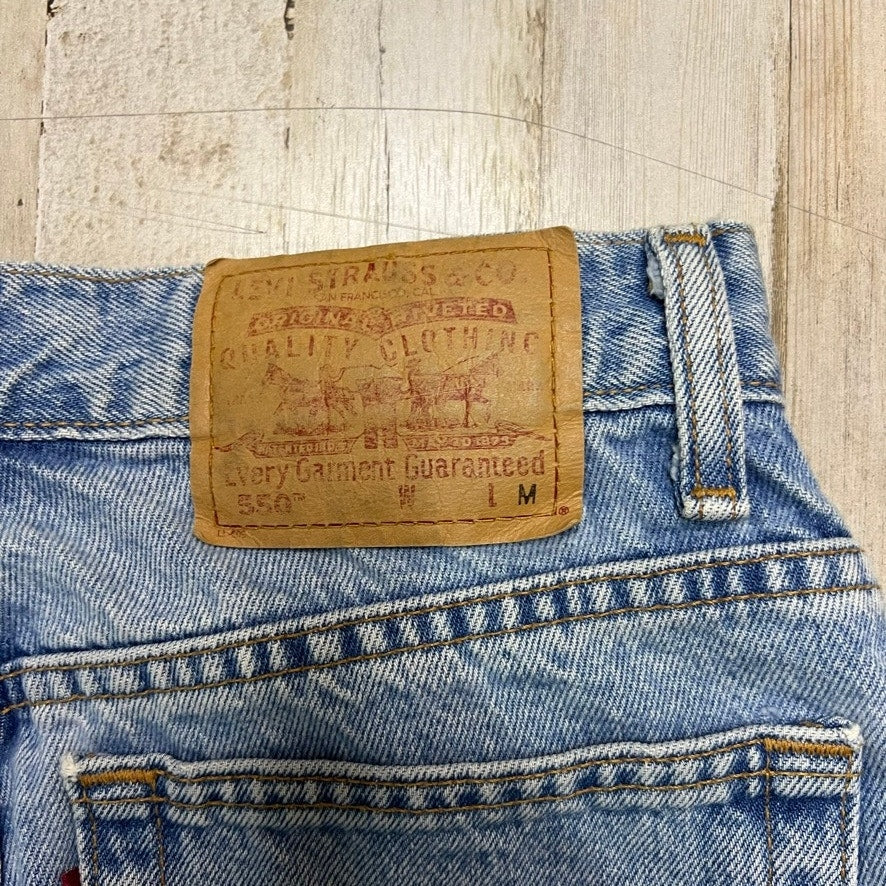 Levi's 550 Vintage 90s Women's Size 10M Relaxed Tapered Jeans Light Wash