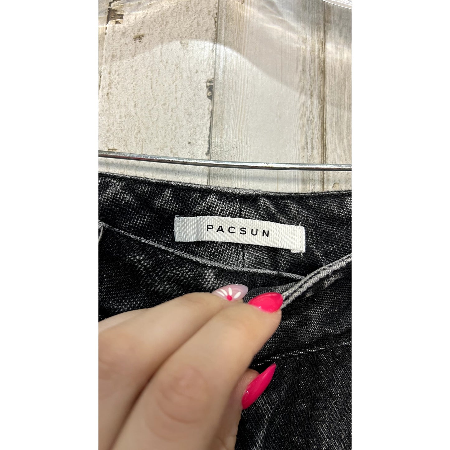 Pacsun Women's Black High-Rise Straight-Leg Mom Jeans Size 25