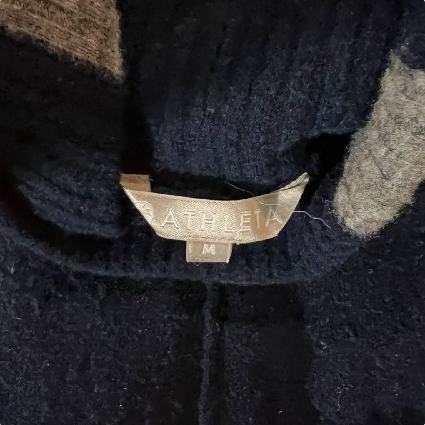 Athleta Sweater Womens Size Medium Navy Blue Mock Neck Pullover Contrast Trim
