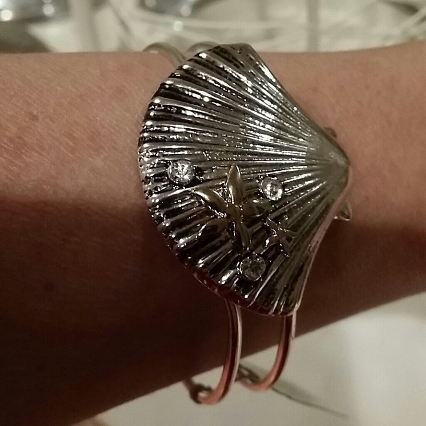 Periwinkle by Barlow Bracelet EUC