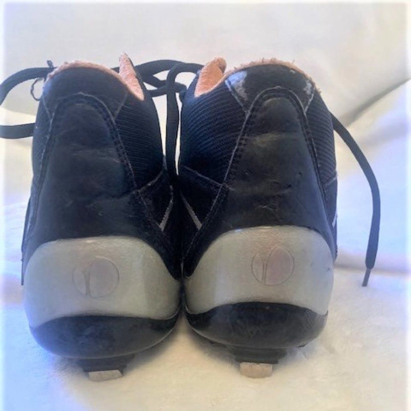 Verdero black metal high-tops baseball cleats 10M