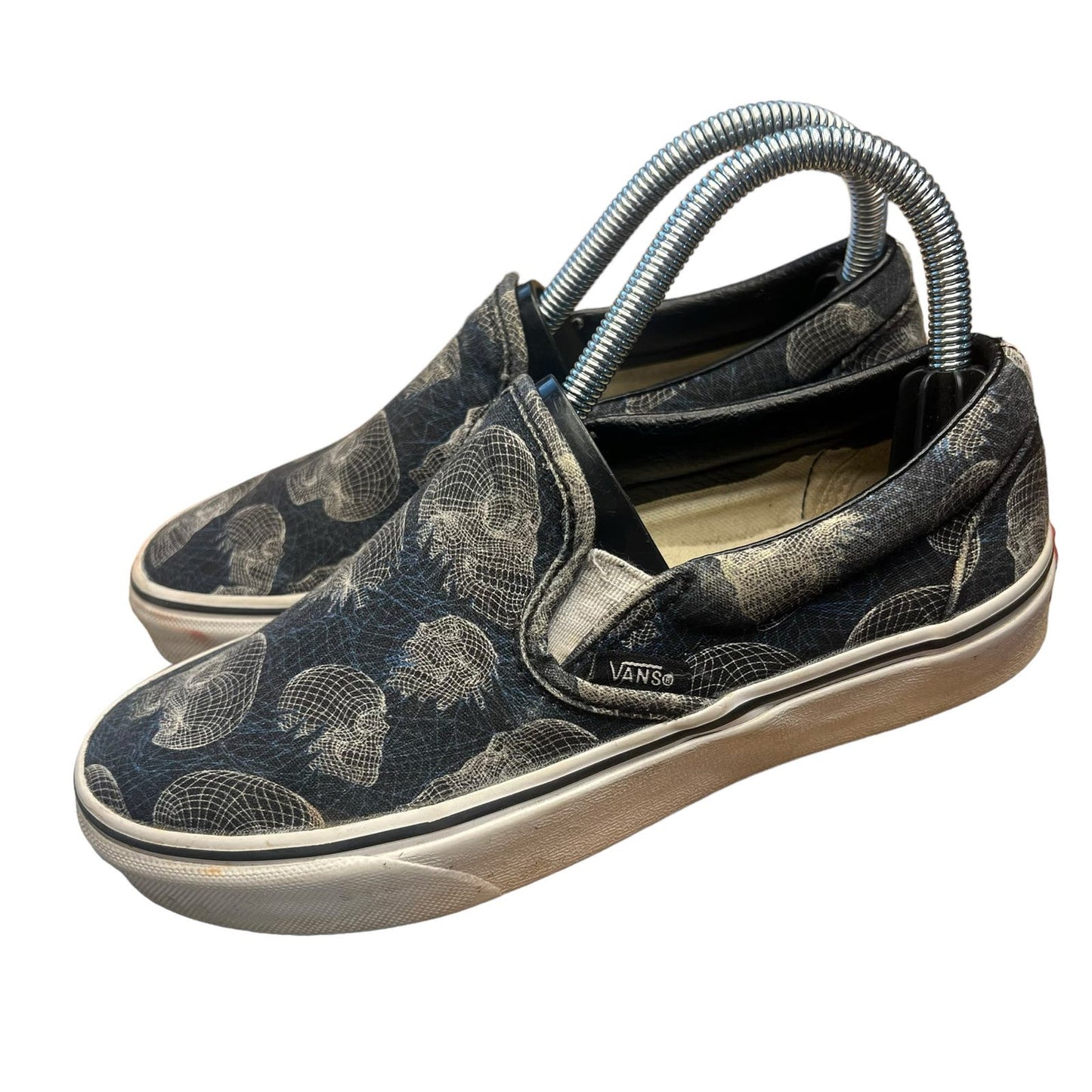 VANS Classic Slip-On Unisex Skate Shoes Wireframe Skulls Women’s Size 6.0