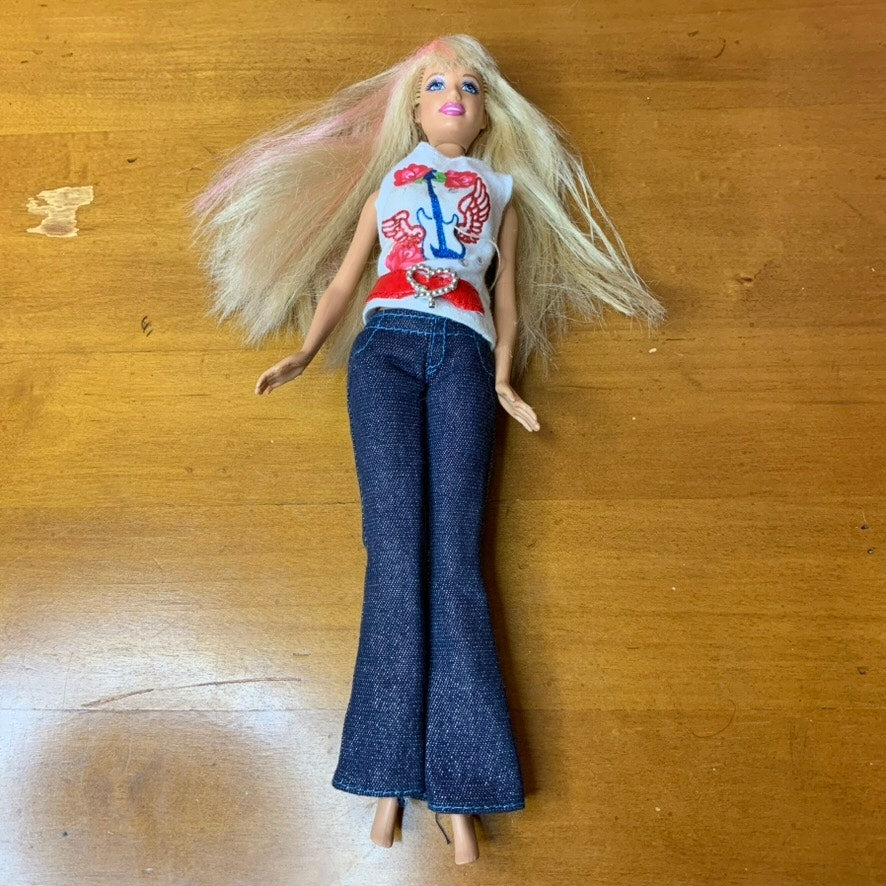 Barbie Fashion Doll Lot of 4 w/ Outfits 11-12 in