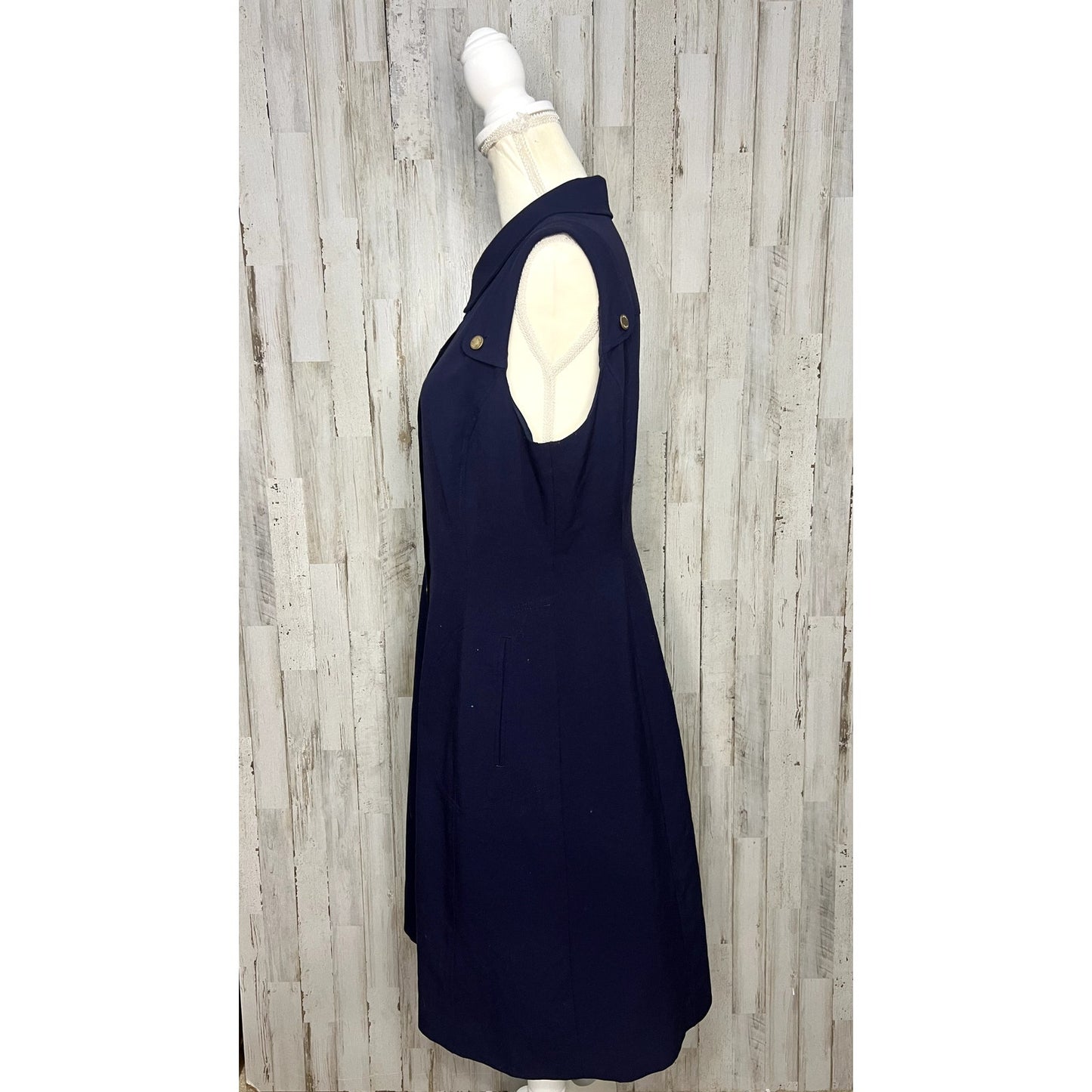 Calvin Klein Women's Size 12 Blue Sleeveless Midi Button-Down Dress