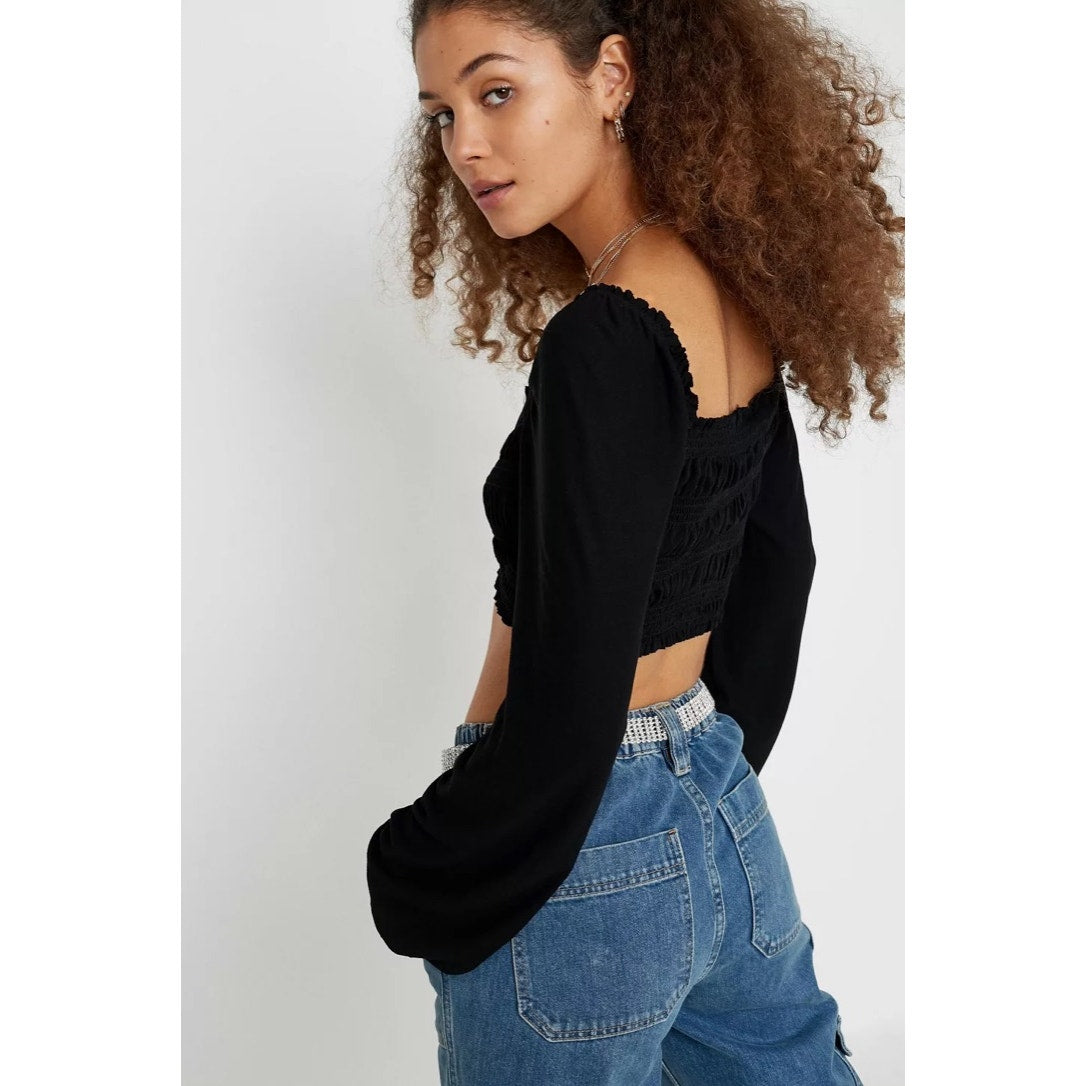 Urban Outfitters Women's Small Black Ruched Long Sleeve Sweetheart Crop Top