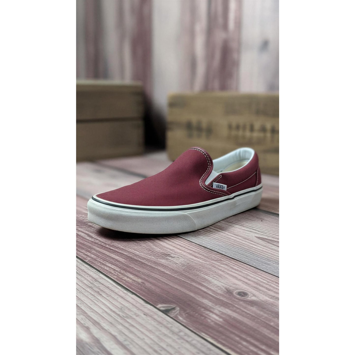 Vans Classic Slip-On Skate Shoes Brick Red Men's 5.5 / Women's 7