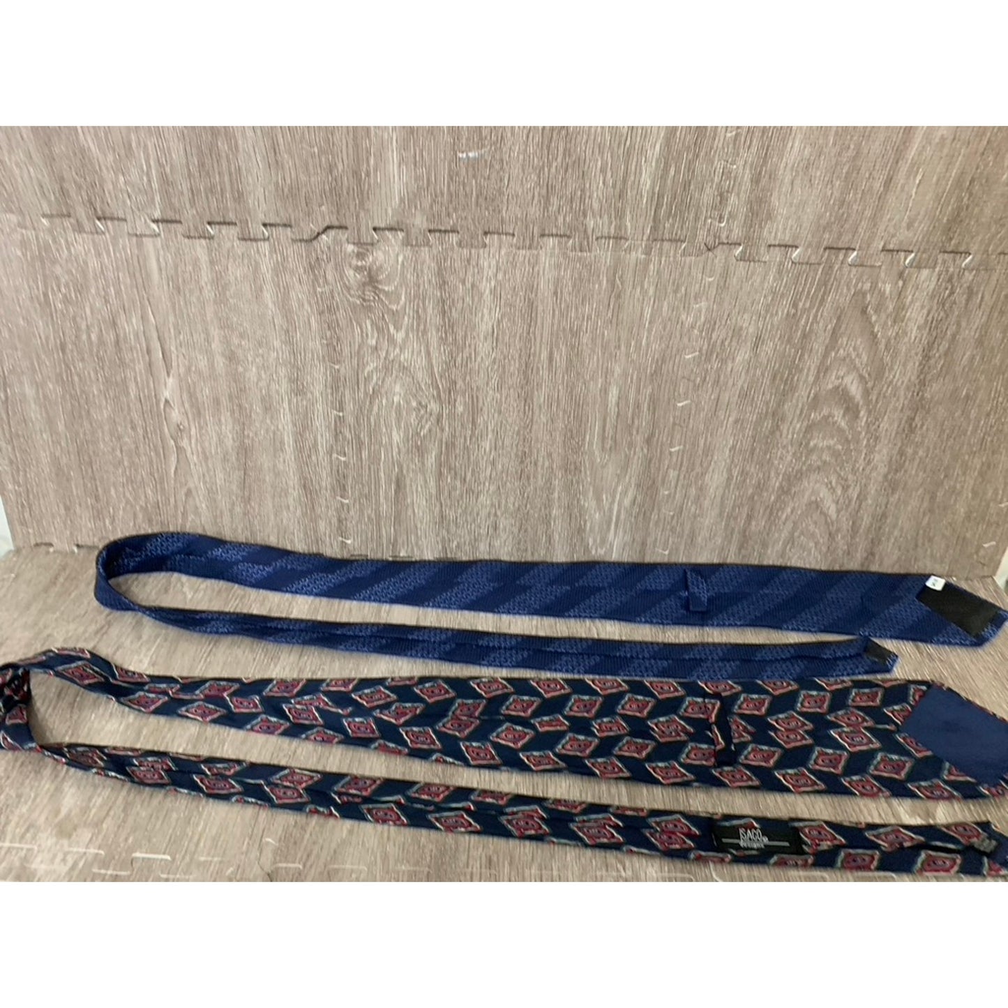 Set of 4 Silk Men's Ties Set Geometric Patterns Multicolor