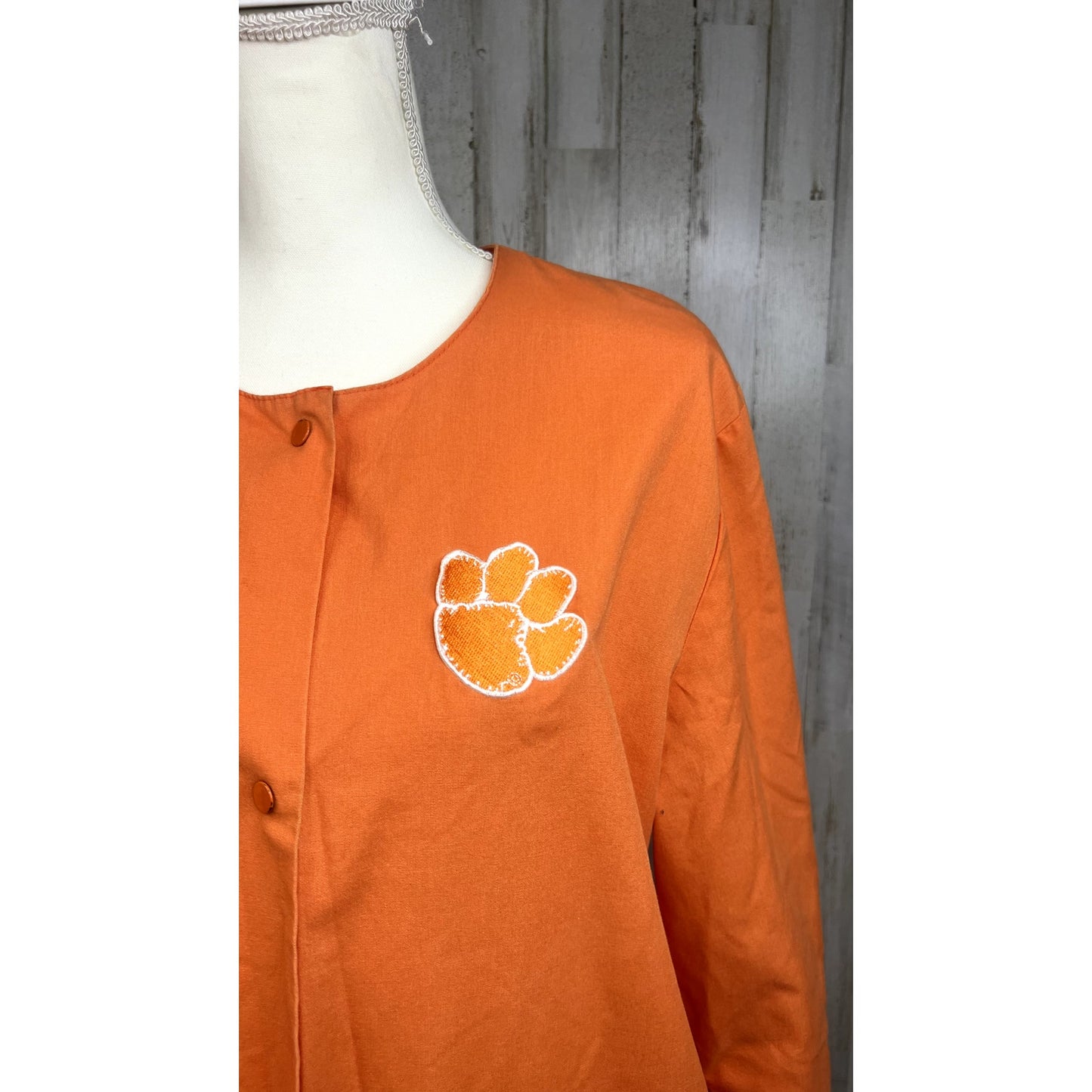 Landau Clemson University Tigers Women's Large Button Up Scrub Top / Jacket